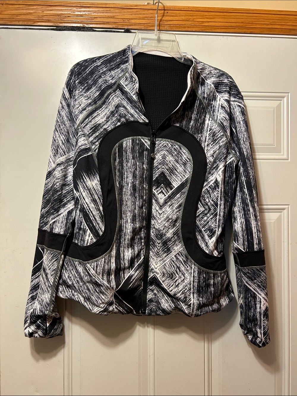 Lululemon Reversible Jacket 10
